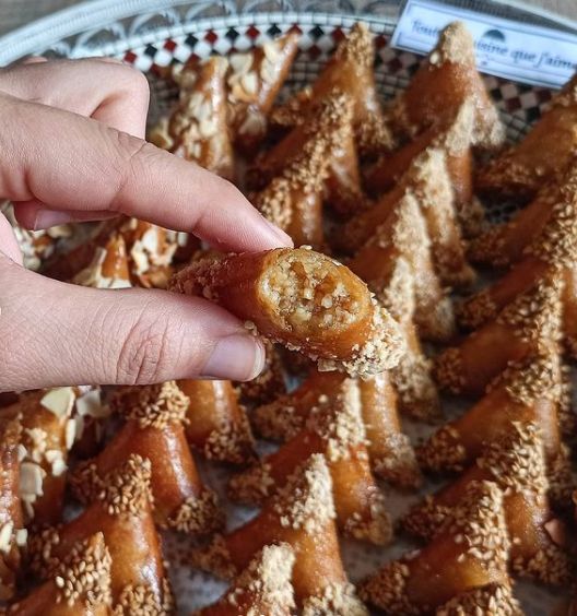 Almond Briouats